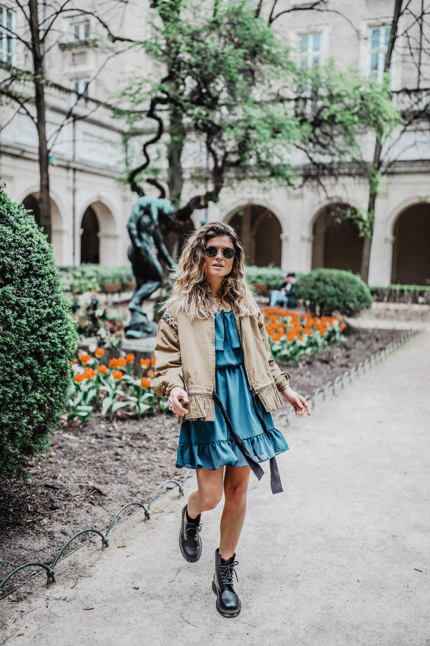 Robe bleue MissGuided Marie and Mood