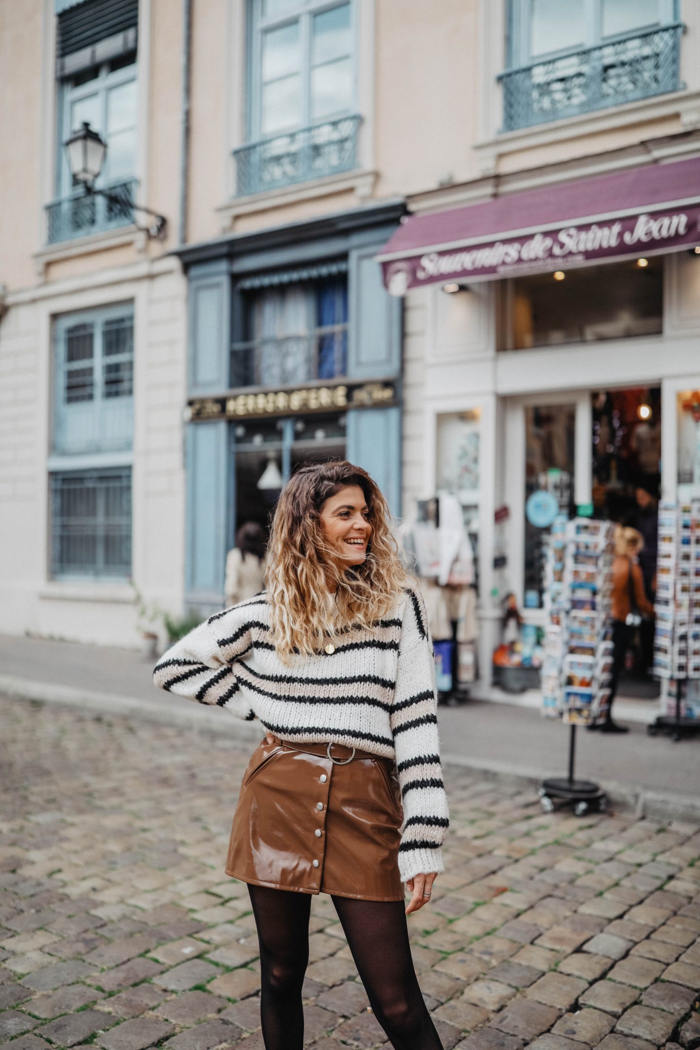 Jupe beige bershka cheap