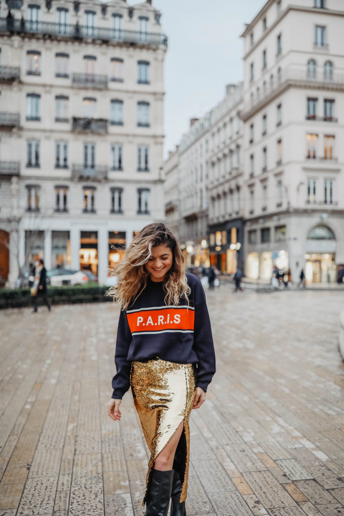 Pull PARIS &OtherStories marie and mood  blog 
