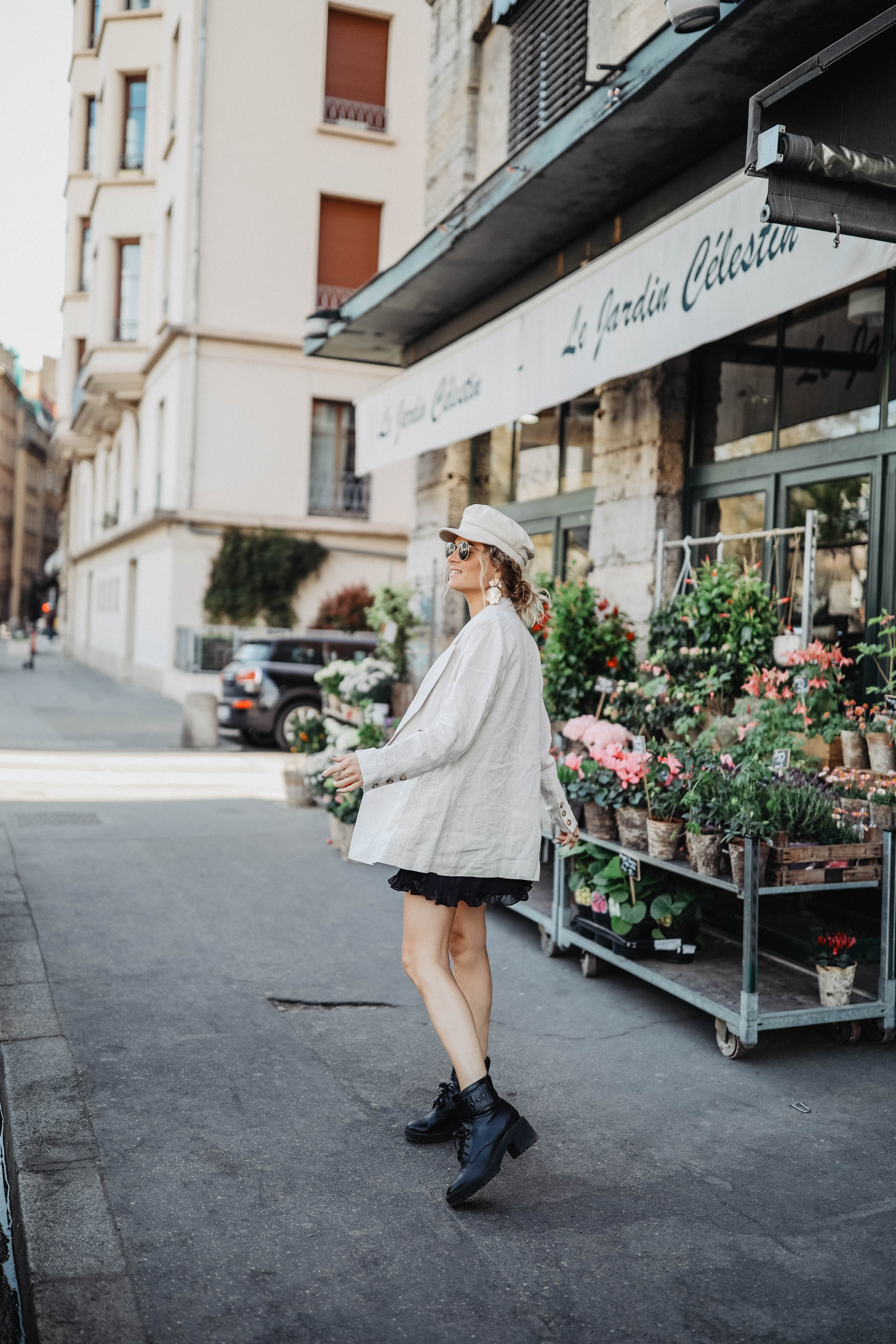 Robe noire et blazer en lin - Marie and Mood - Blog mode et lifestyle